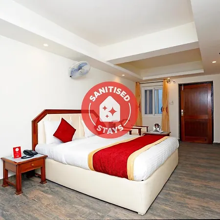 Oyo 8989 Hotel Raj